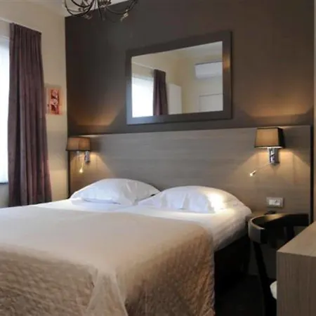 Hotel I 3*
